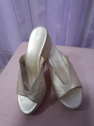 Sandalias cuña doradas Talla 38, FARRUTX