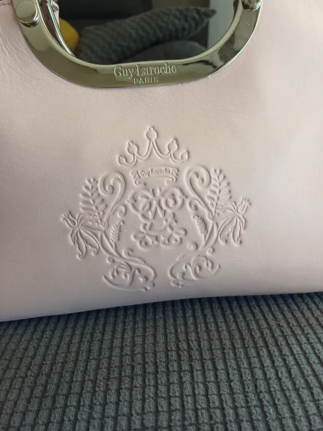 Bolso de mano Guy Laroche rosa