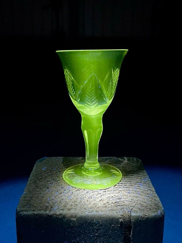 Copas Vidrio Uranio Vintage (1920-1935)