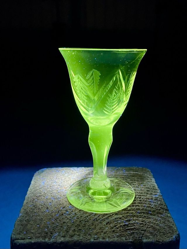 Copas Vidrio Uranio Vintage (1920-1935)