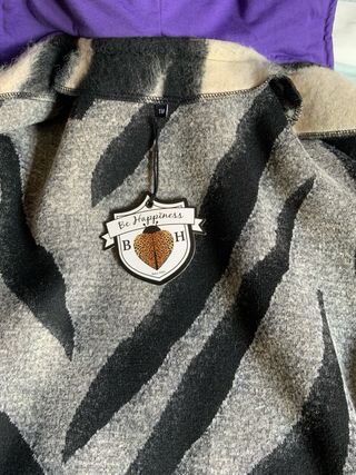 Abrigo Be Happiness cebra talla única