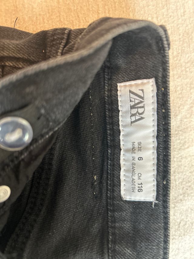 Vaqueros Zara niña Talla 6