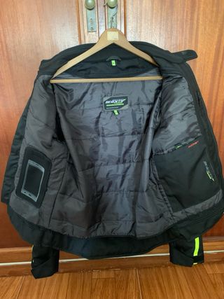 Chaqueta Moto Seventy Degrees.