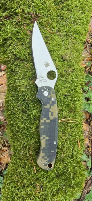 Navaja Spyderco CPM S30V