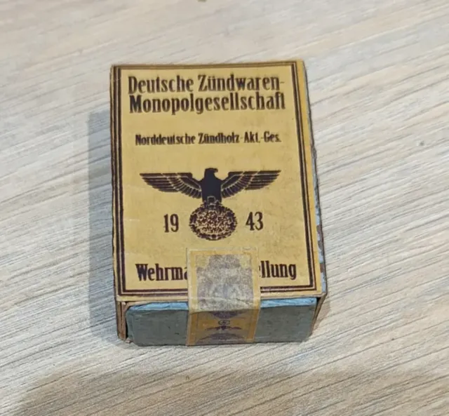 Antigua cajita de cerillas Tercer Reich