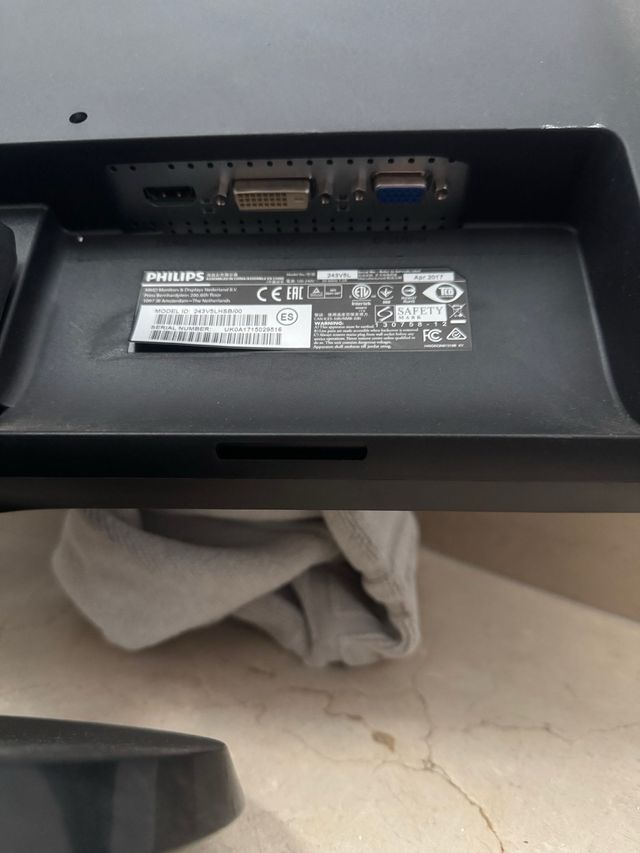 Pantalla Philips 243V5Q