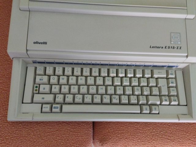 Máquina Olivetti para piezas