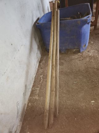 POSTES DE MADERA PARA JARDÍN