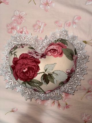 Set 3 cuscini decorativi a forma di cuore