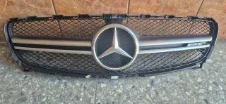 Calandra + emblema Mercedes A45 AMG W176 original