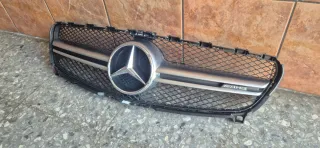 Calandra + emblema Mercedes A45 AMG W176 original