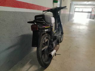 Gac Kanowey Moped