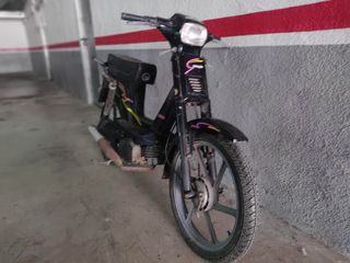 Gac Kanowey Moped