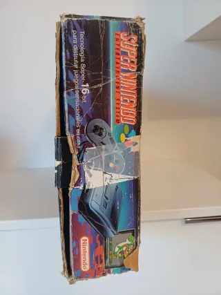 Super Nintendo Entertainment System (SNES)