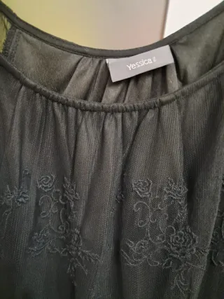 Vestido gasa gris H&M encaje talla M-L