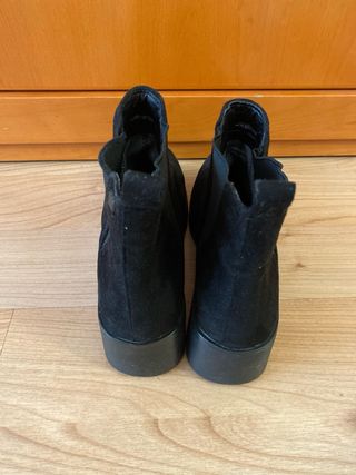 Botines negros mujer