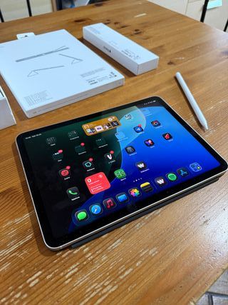 iPad Air 5 64GB Cellular + Apple Pencil + Custodia