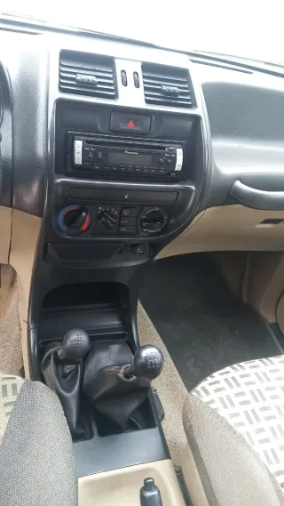 Nissan Terrano II 2002