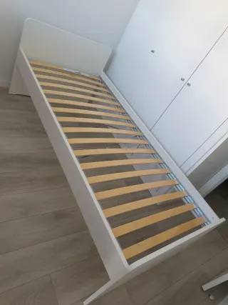 Estructura cama IKEA Slakt + somier