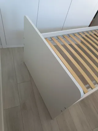 Estructura cama IKEA Slakt + somier