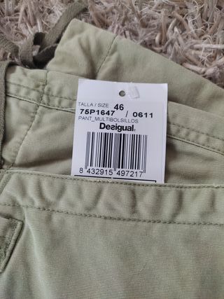 Pantalones cargo Desigual talla 46 verde militar