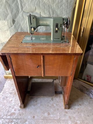 Máquina de coser Wertheim