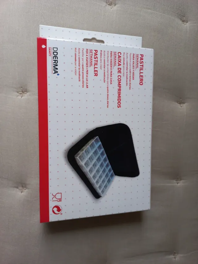 Pastillero Semanal sin estrenar DDERMA