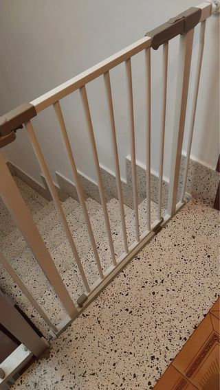 Barrera de seguridad para escaleras