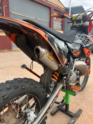 KTM 125 EXC. NO HAGO CAMBIOS.