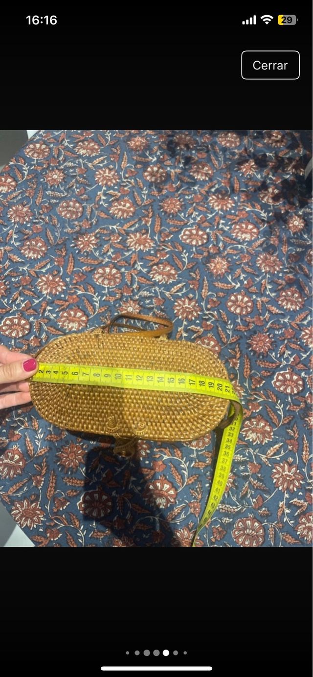 Bolso de mimbre para mujer