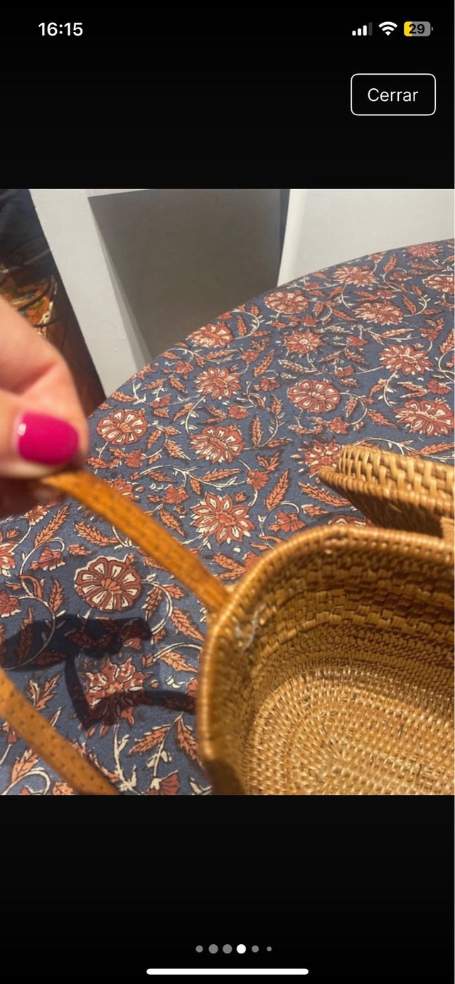 Bolso de mimbre para mujer