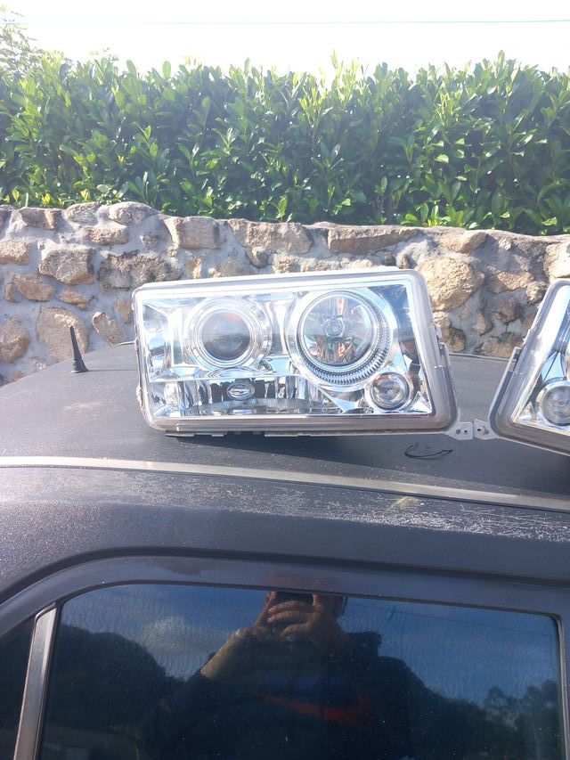 Faros Mercedes 190 W201