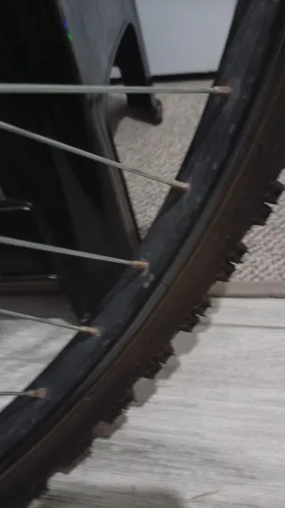 Bicicleta BH Spike Negra y Roja