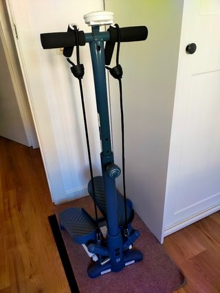 Máquina de step con bandas elásticas