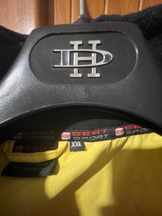 Cazadora SEAT Sport Talla XXL