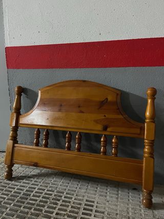Cabecero y pie de cama de madera