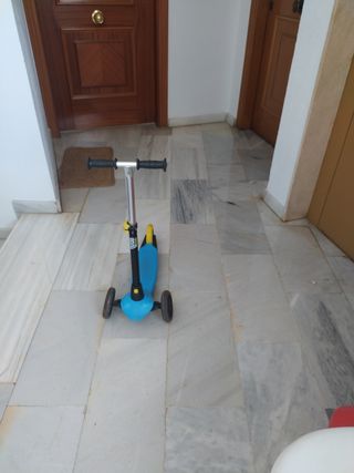 Patineta 3 ruedas azul