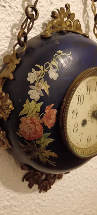 Reloj de pared pintado a mano