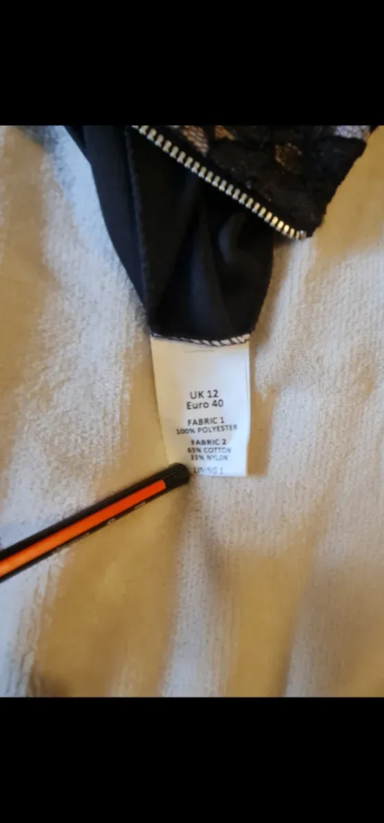 Vestido fiesta negro. Talla 40