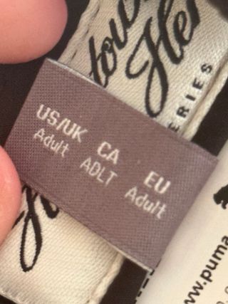 Gorra Puma Herzo Cats Negra y Blanca