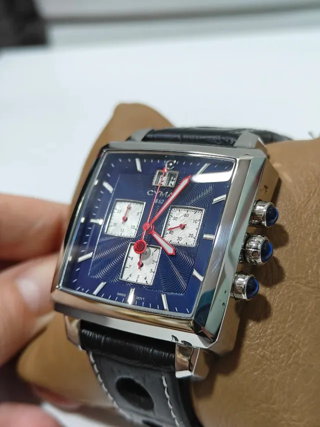 Reloj Cyma Big Date Cronógrafo Azul