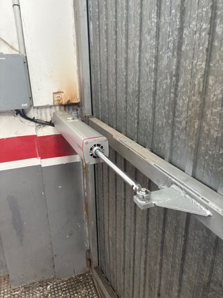 Montaje Profesional de Motores y Automatismos
