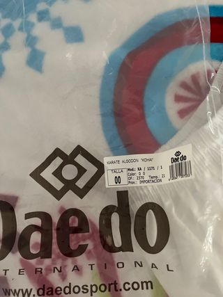 Kimono Karate Daedo Blanco