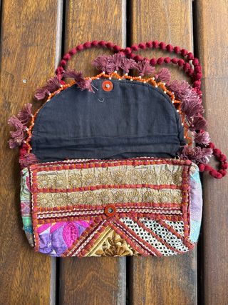 Bolso de hombro hippie bordado