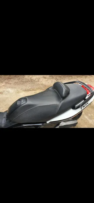 Yamaha TMAX abs