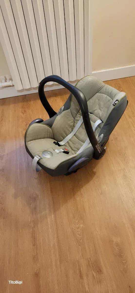 Maxi-Cosi Silla de Coche Bebé