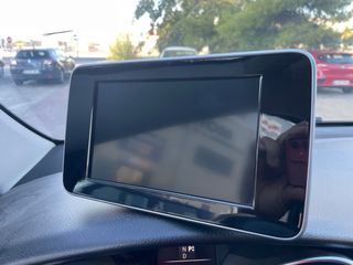 Pantalla Mercedes V