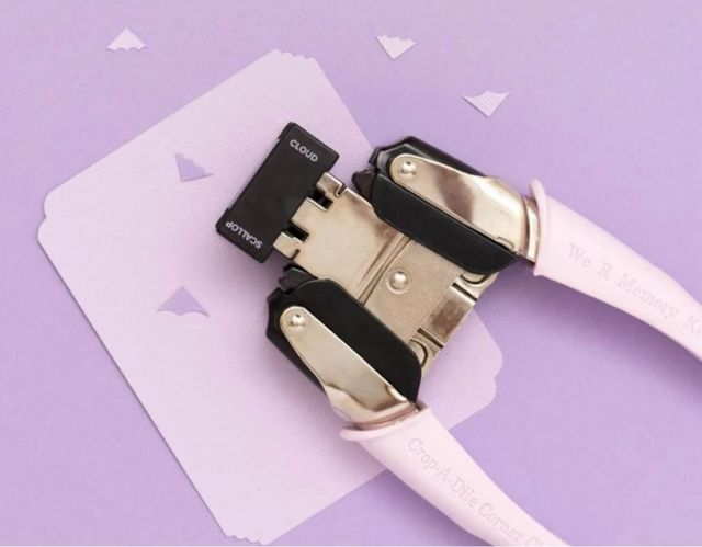 Crop-A-Dile Corner Chomper We R Memory Keepers