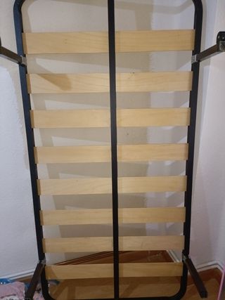 Somier con patas metálico y madera