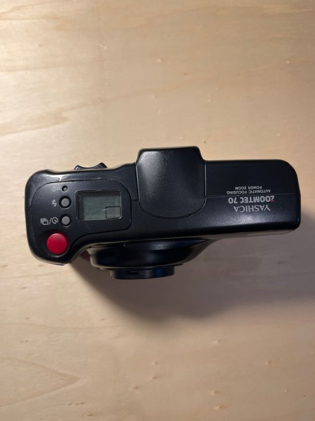 Cámara Analógica Yashica Zoomtec 70